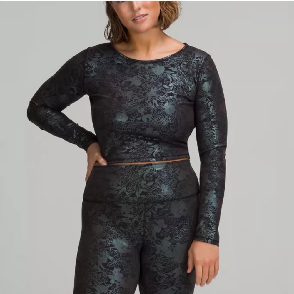 Lululemon Women's Wunder Train Cropped Long Sleeve Shirt sz 2 athletic outdoor